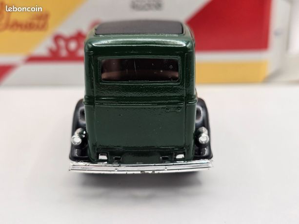 SOLIDO FORD V8 1936 1/43eme Véhicule militaire