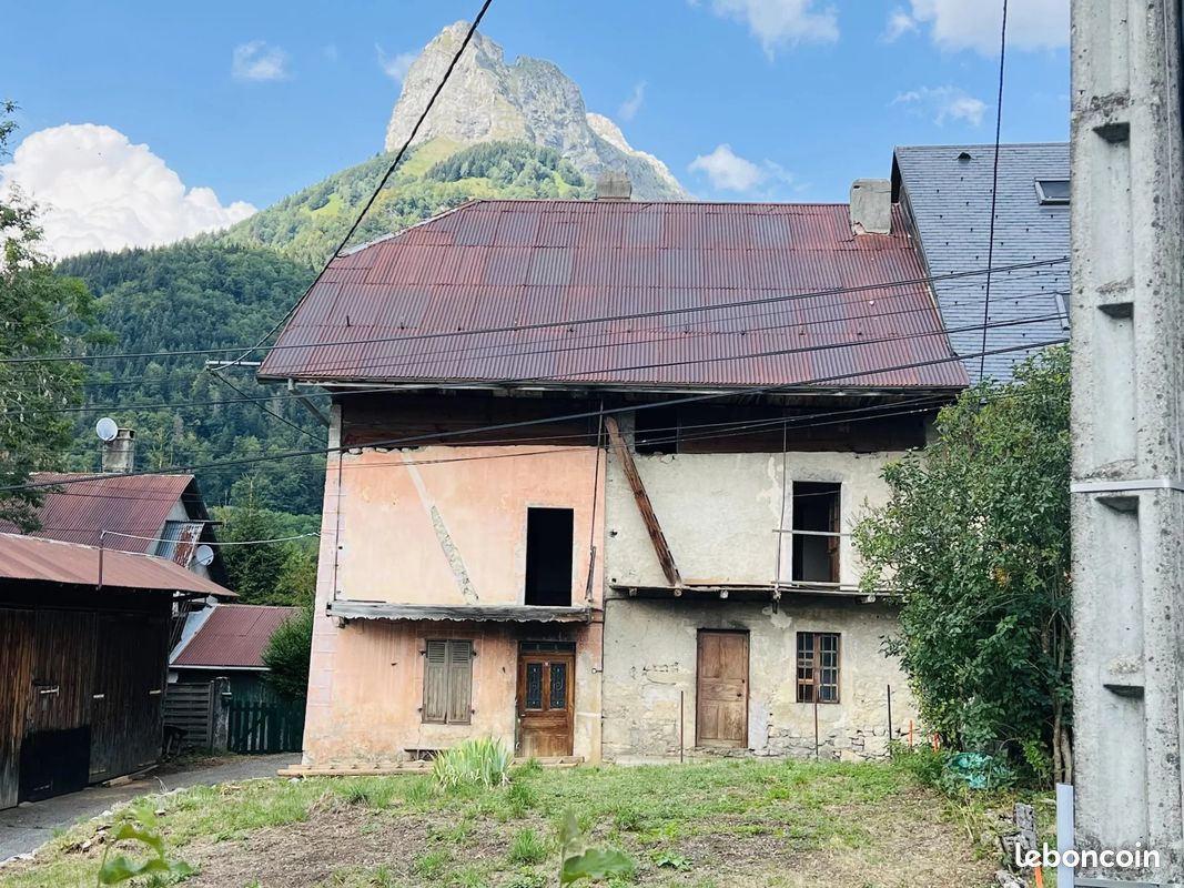 Appartement 5 pièces 126 m² · à Jarsy · 126 m² · 156 000 €