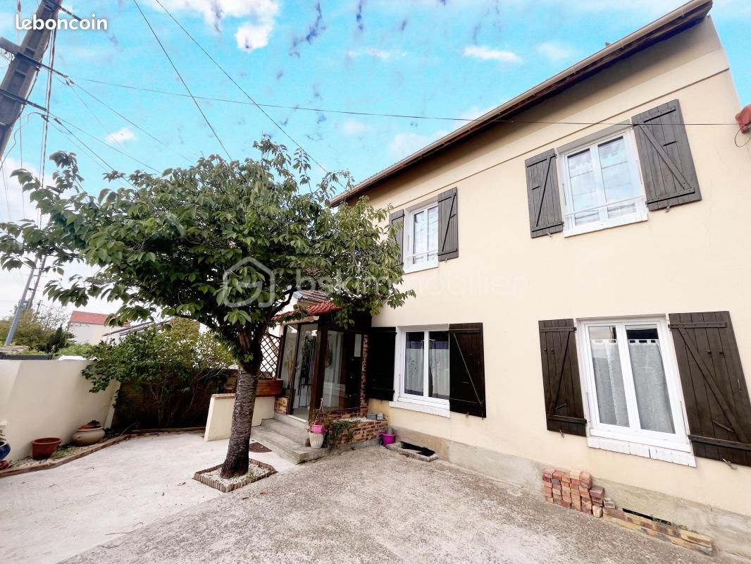Maison 9 pièces 193 m² · à Achères · 193 m² · 532 000 €