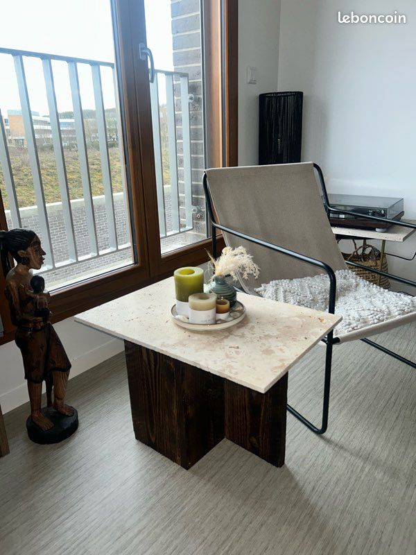 Table basse en travertin et bois (image 1)