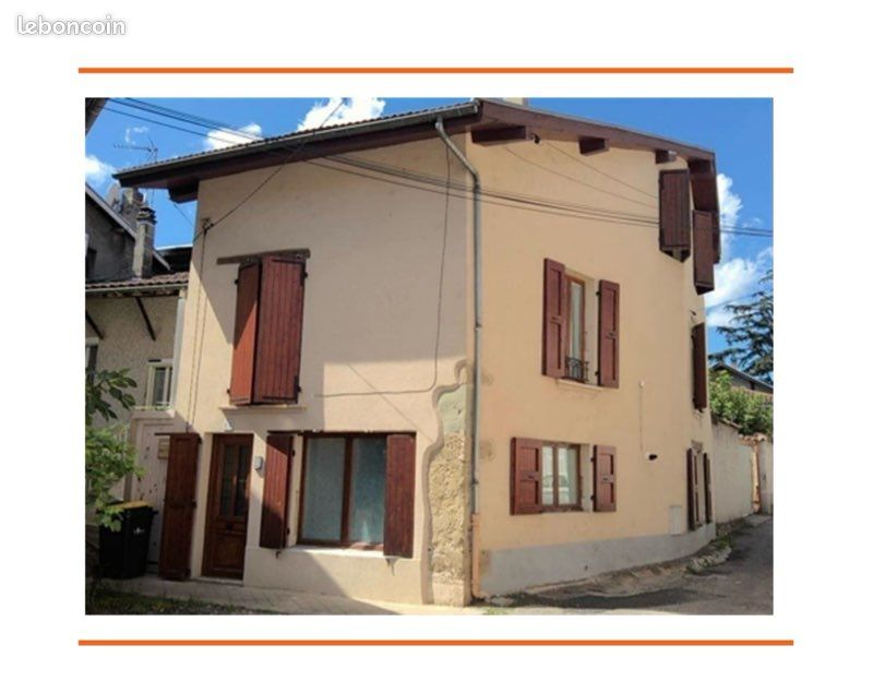 Maison 7 pièces 169 m² · à Moirans · 169 m² · 229 000 €