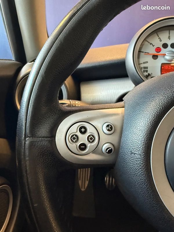 MINI Mini 1.6 175ch Cooper S - 2006 - 104 000 km - Faible kilométrage - Sièges cuir (image 12)