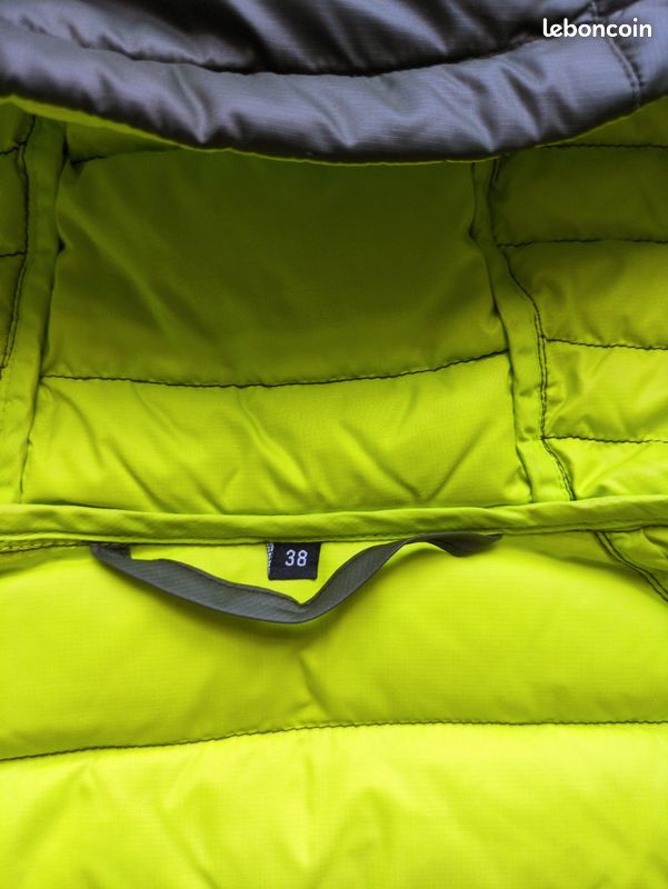 Doudoune femme Colmar taille 38 (image 9)