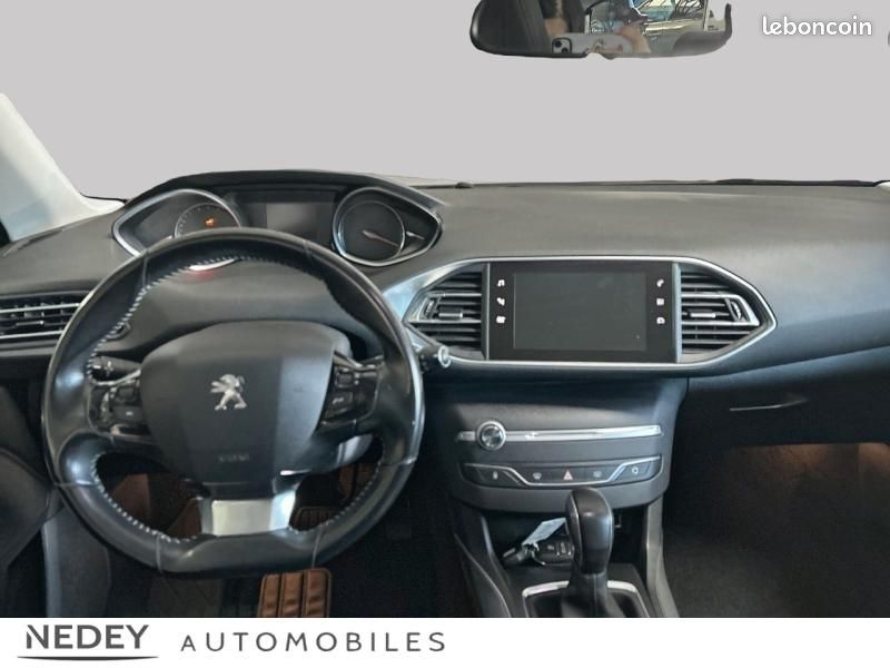 Peugeot 308 1.2 PureTech 130ch S&S Allure EAT6 (image 8)