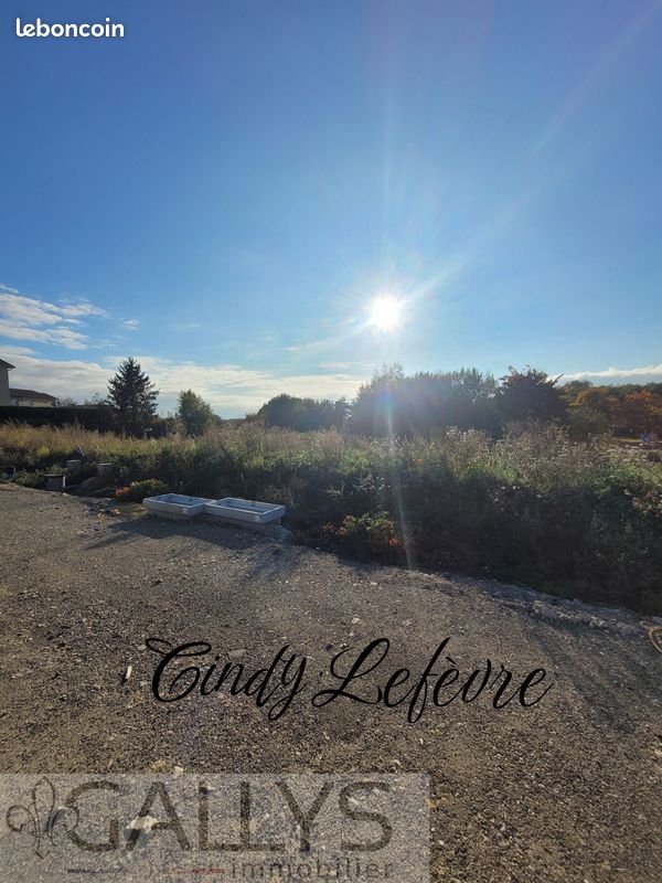 Terrain 562 m² · à Longwy · 562 m² · 141 630 €