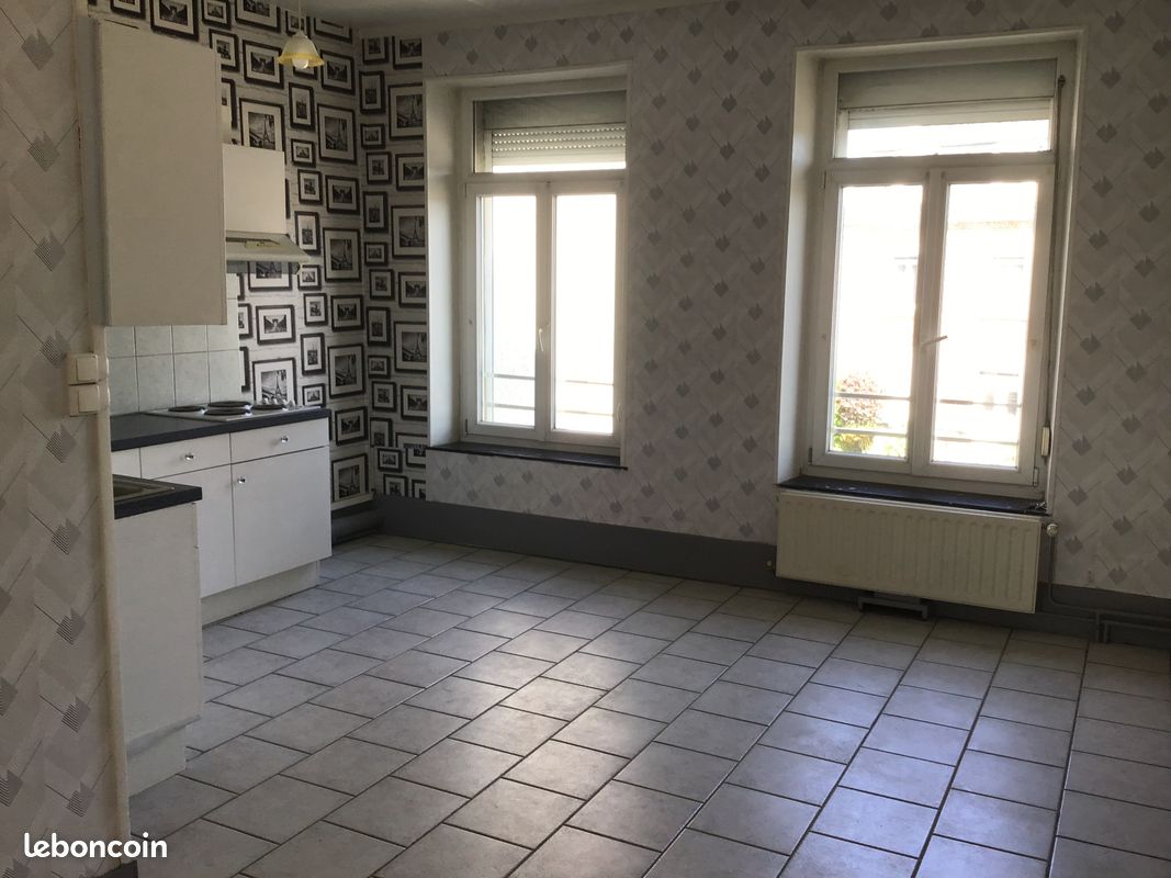 Appartement 3 pièces 38 m² · à Louvroil · 38 m² · 600 €