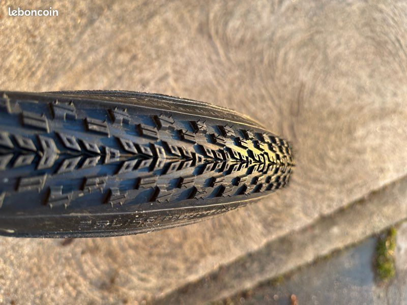 Nuovo pneumatico Specialized Rhombus Pro: pensato per il gravel più