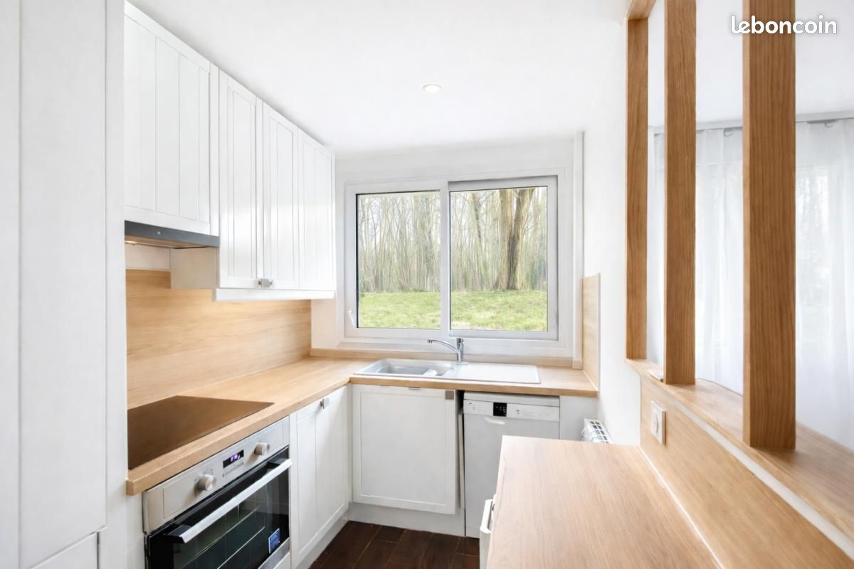 Appartement 4 pièces 76 m² · à Sèvres · 76 m² · 349 000 €
