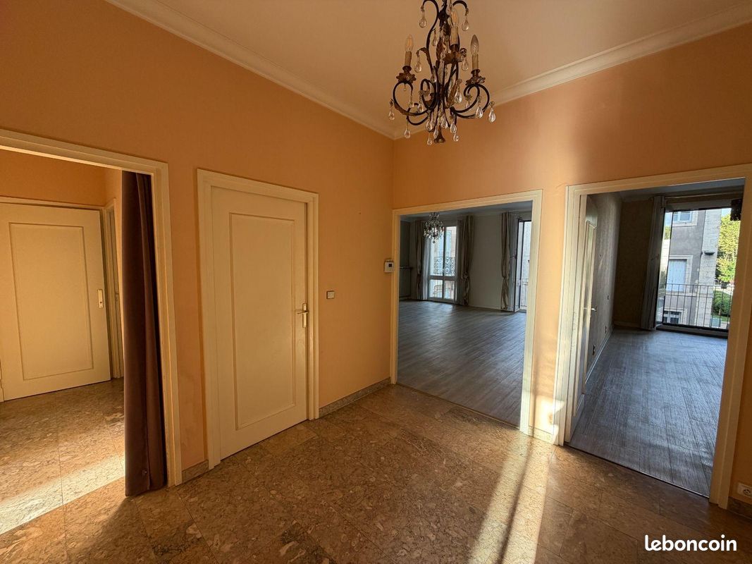 Appartement 5 pièces 118 m² · au Puy-en-Velay · 118 m² · 790 €/mois