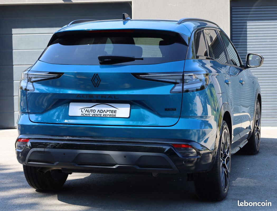 Renault Austral 1.2 E-Tech full hybrid 200 Esprit Alpine 2025 (image 3)