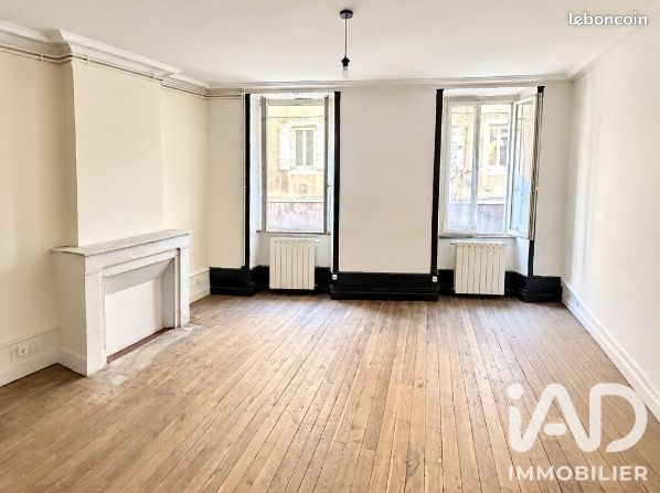 Appartement 5 pièces 145 m² · à Annonay · 145 m² · 80 000 €