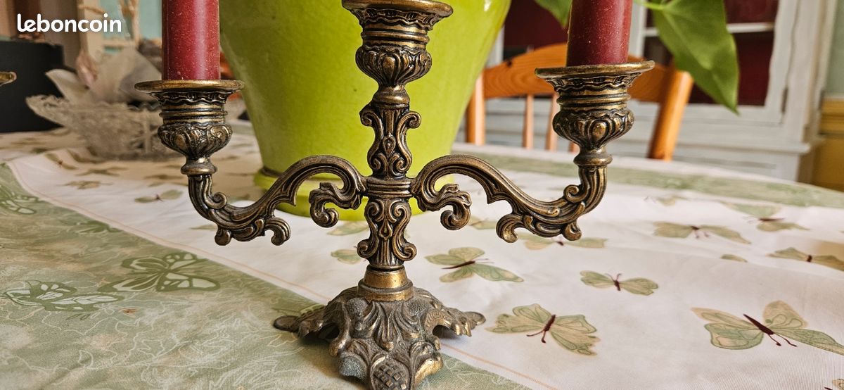 Chandelier (image 2)