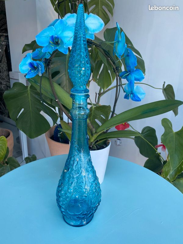 Bouteille carafe italienne vintage bleue 46,5 cm (image 1)