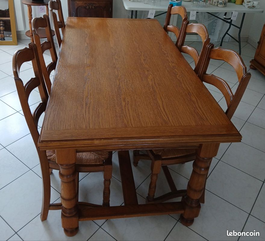 Salle à manger (image 1)