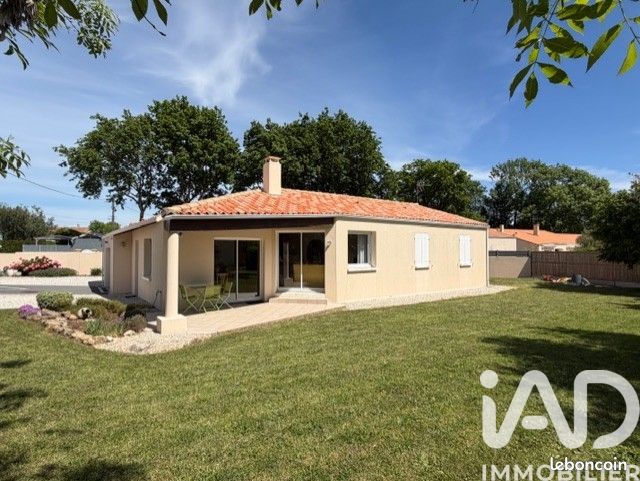 Maison 5 pièces 107 m² · à Chauray · 107 m² · 294 000 €