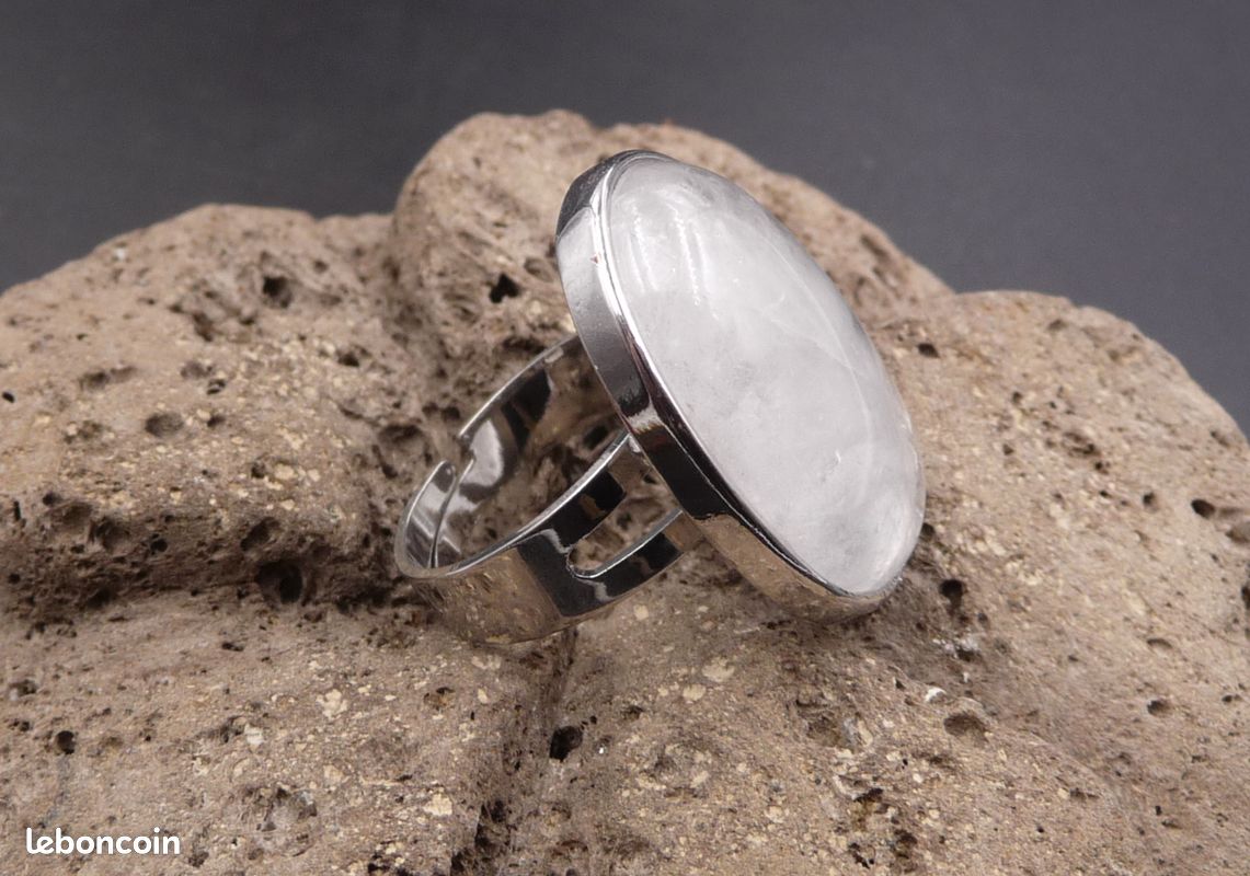 Bague réglable Pierre ovale en Cristal de Roche du Brésil (image 2)