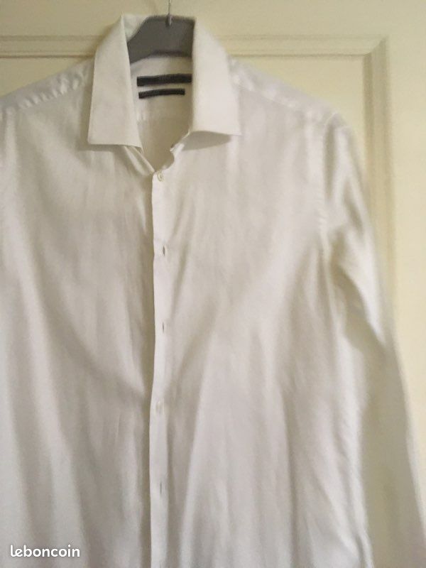 Chemise CELIO Club, taille 39/40 (M) (image 1)
