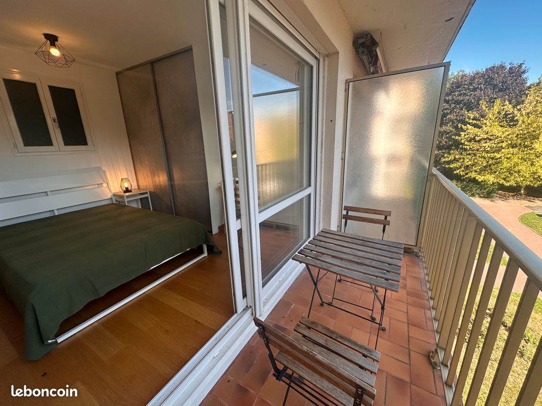 Appartement 4 pièces 64 m² · à Évry-Courcouronnes · 64 m² · 520 €/mois