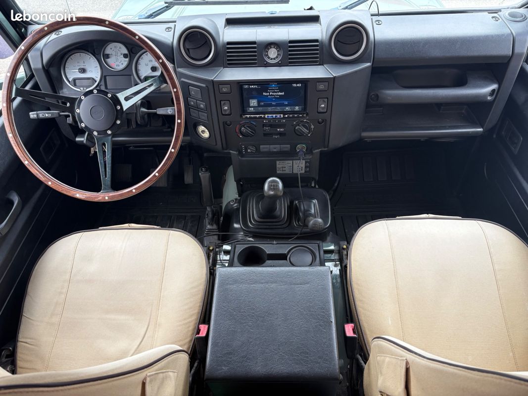 Land rover defender soft top heritage 90 2.4 td 120 ch serie-limitee 4wd / camera de recul / carplay (image 3)