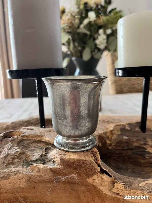 Timbale de baptême en étain (image 3)