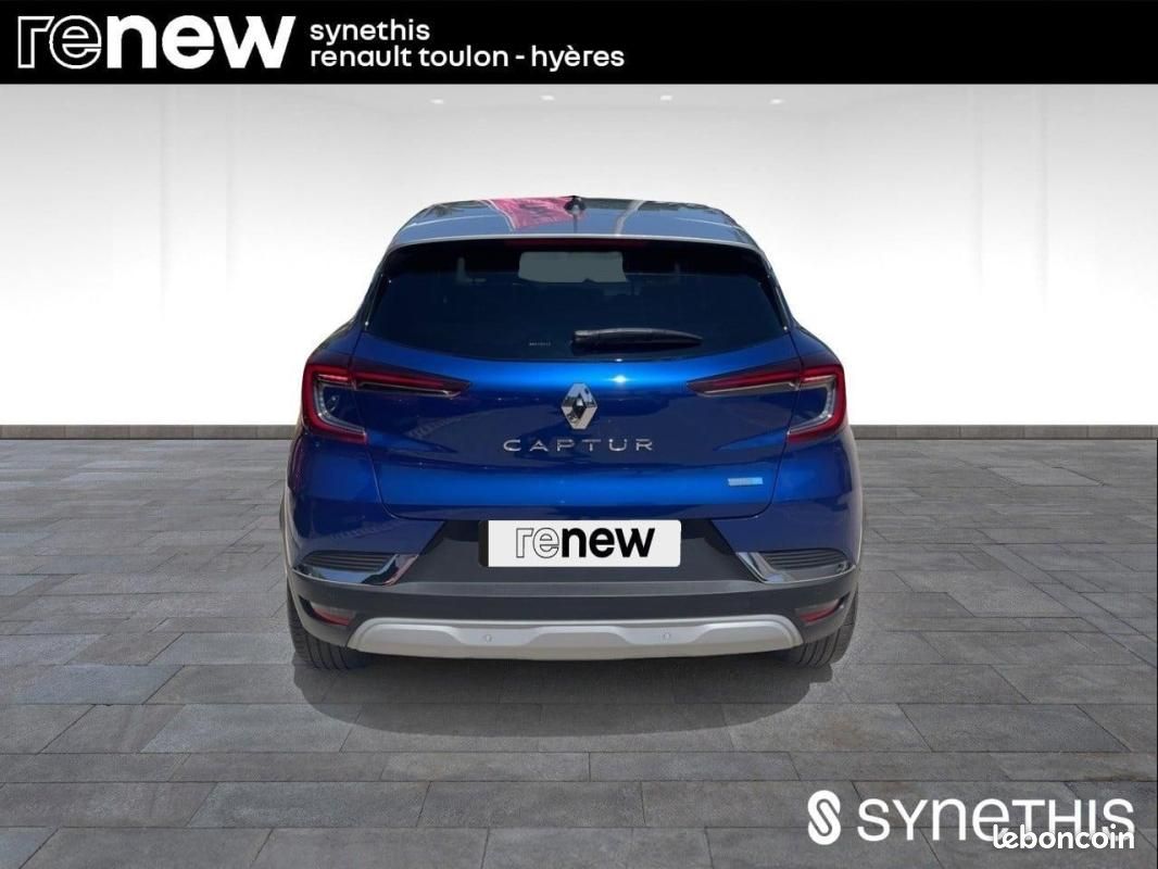 Renault Captur E-Tech 145 - 21 Intens (image 17)
