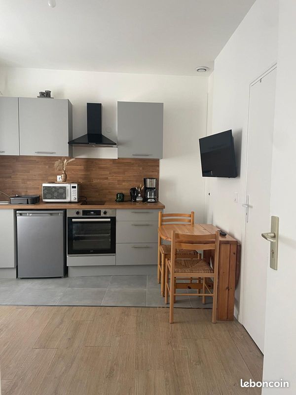 Appartement 1 pièce 15 m² · à Montlouis-sur-Loire · 15 m² · 460 €/mois