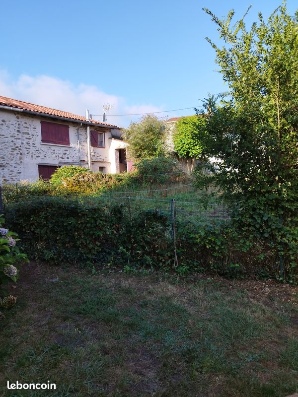 Maison 4 pièces 87 m² · à Saint-Amans-Soult · 87 m² · 100 000 €