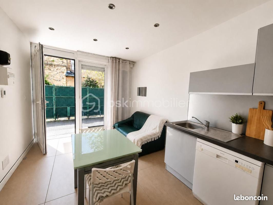 Appartement 1 pièce 25 m² · à Saint-Martin-d'Hères · 25 m² · 96 000 €