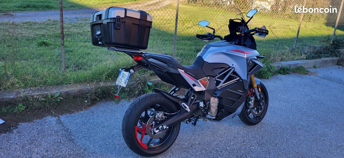 Top case avec kit porte-bagages Energica Experia