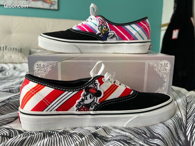 Vans Disney Couleur Chaussure Vans Vans X Disney 100 Chaussures