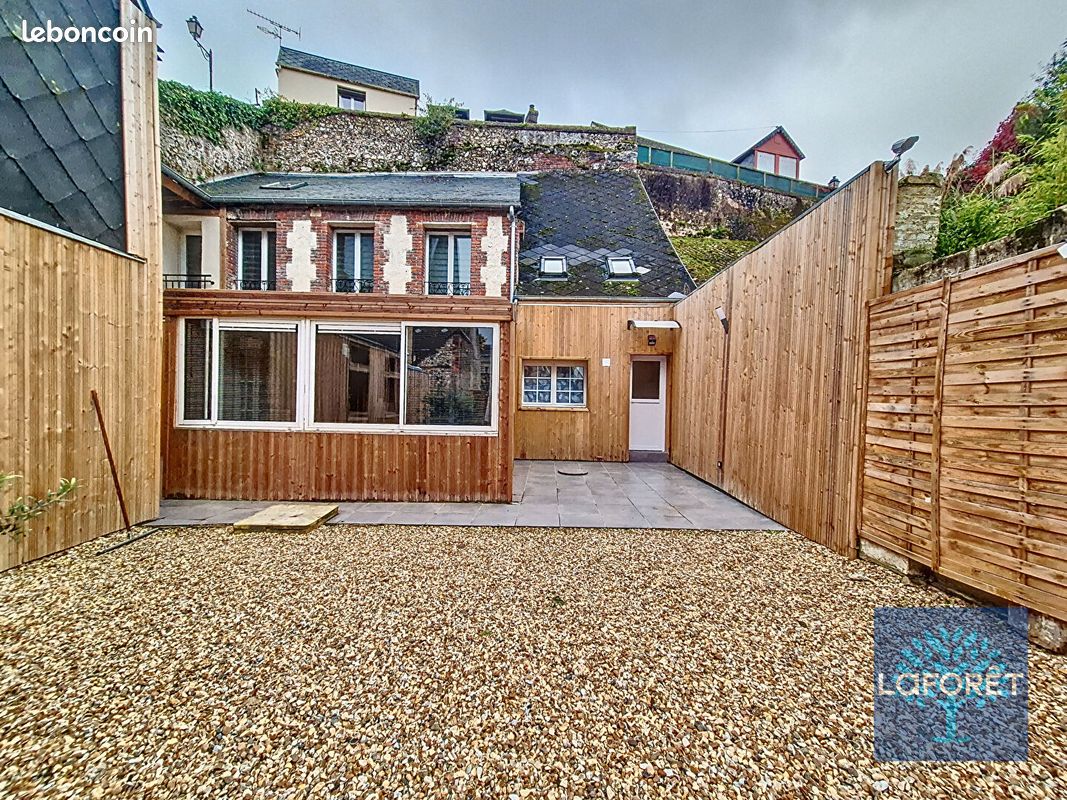 Maison 4 pièces 65 m² · à Quillebeuf-sur-Seine · 65 m² · 750 €/mois