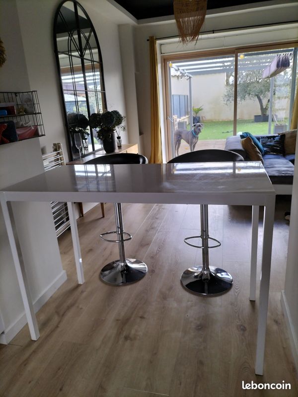 Table haute bar blanche (image 1)