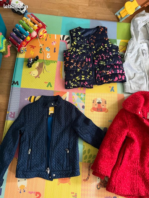 Lot vêtements manteau chaud veste pull ans fille Vêtements bébé