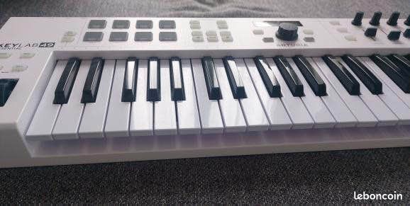 Arturia KeyLab essential 49 (image 3)