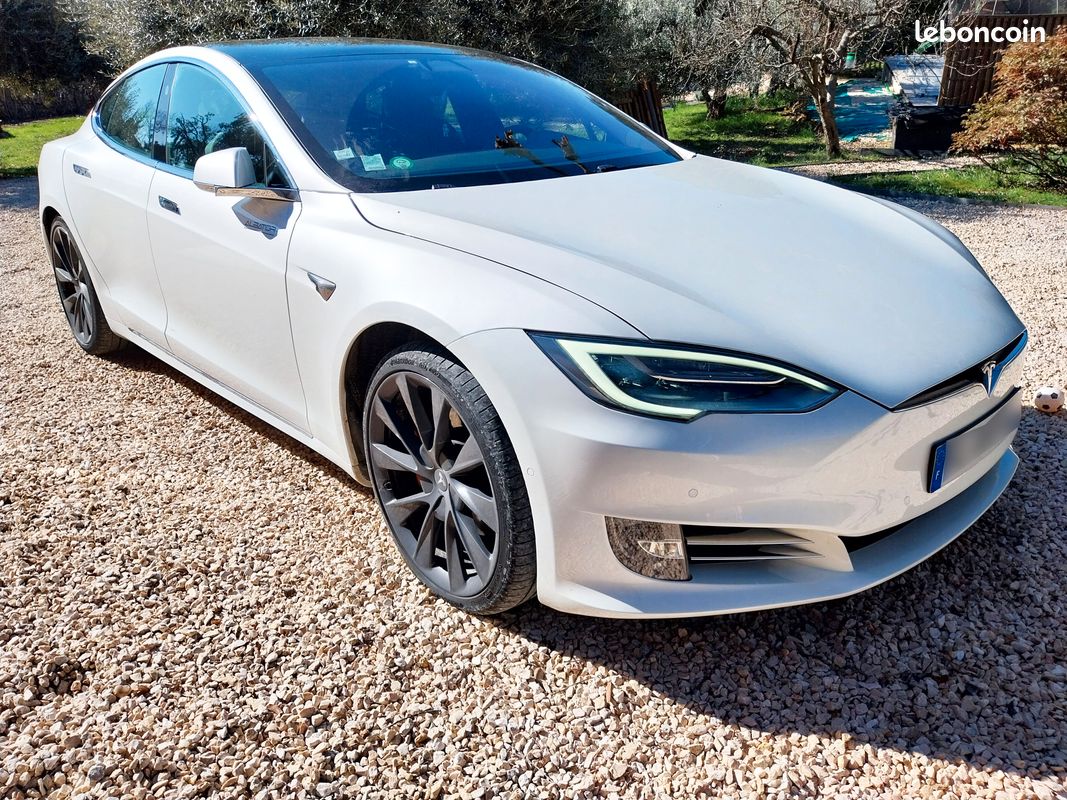 Tesla Model S performance ludicrous Raven (image 1)