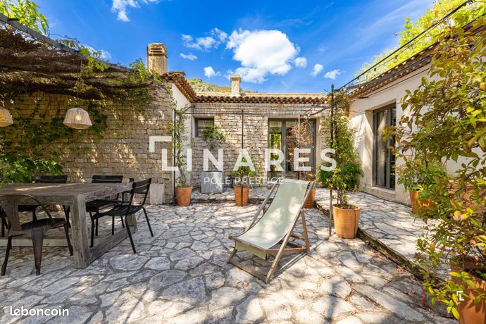 Villa 6 pièces 137 m²