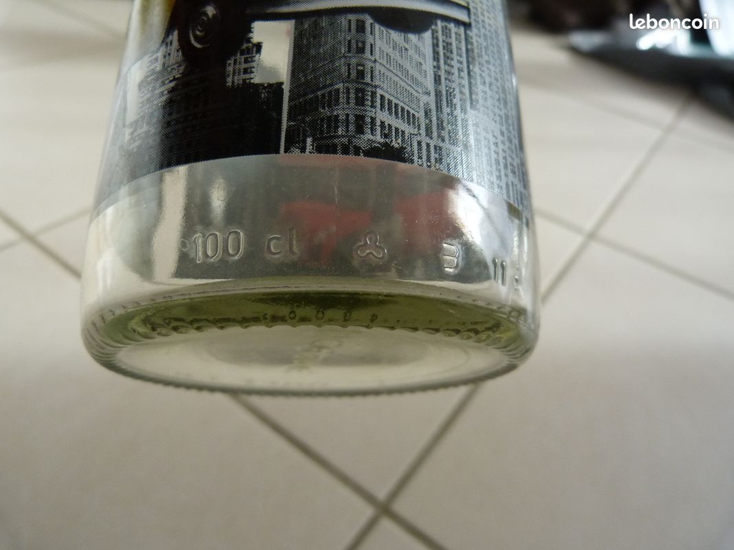Bouteille à eau (image 3)