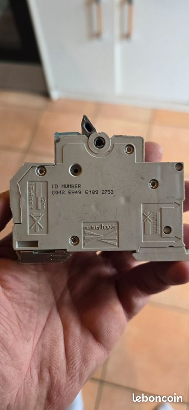 Disjoncteur hager MFS 702 neuf (image 3)