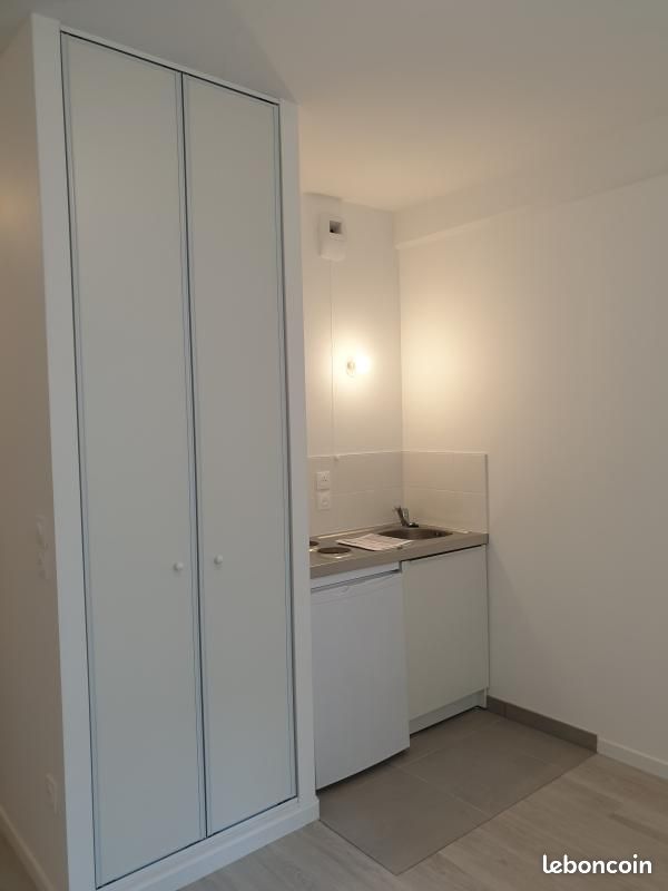 Appartement 1 pièce 18 m² · à Metz · 18 m² · 288 €