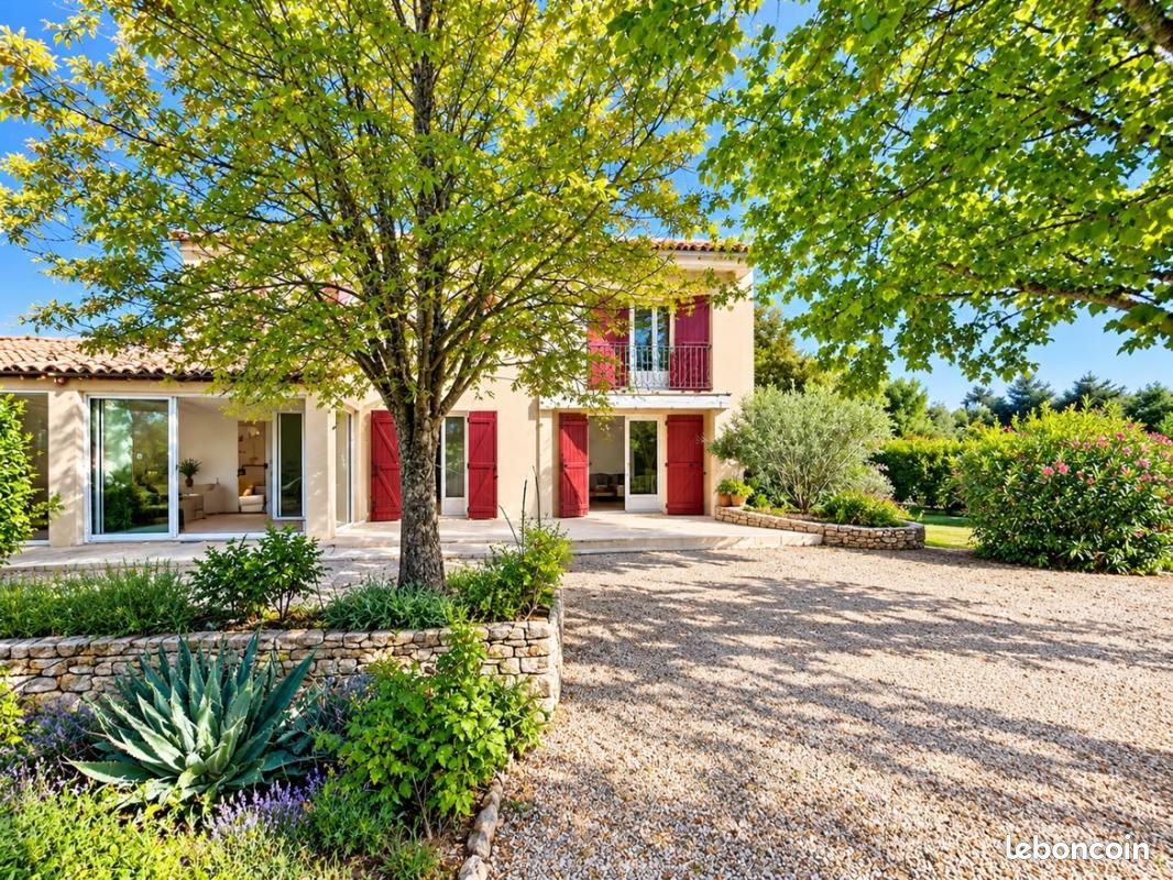 Maison 6 pièces 148 m² · à Aix-en-Provence · 148 m² · 749 000 €