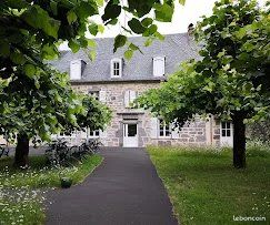 Maison 10 pièces 490 m² · à Aurillac · 490 m² · 650 000 €