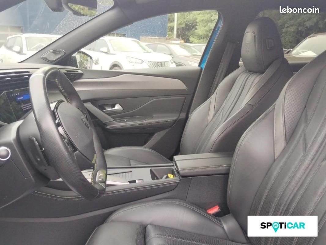 Peugeot 308 PHEV 225 e-EAT8 GT Pack (image 9)