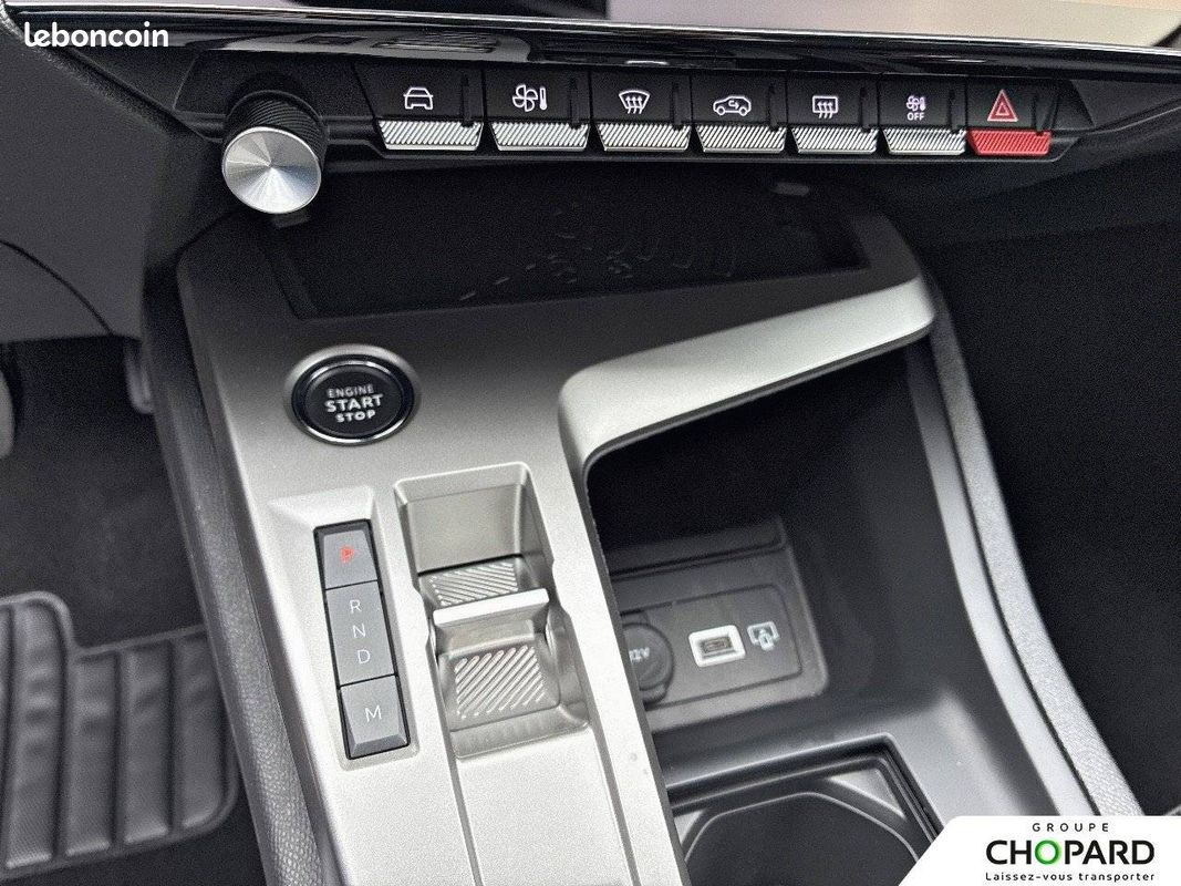 PEUGEOT 308 Hybrid 145 e-DCS6 Allure (image 21)