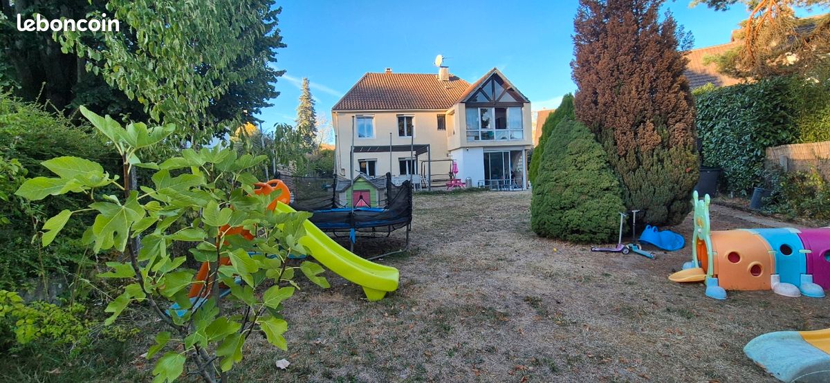 Maison 7 pièces 140 m² · à Étréchy · 140 m² · 385 000 €
