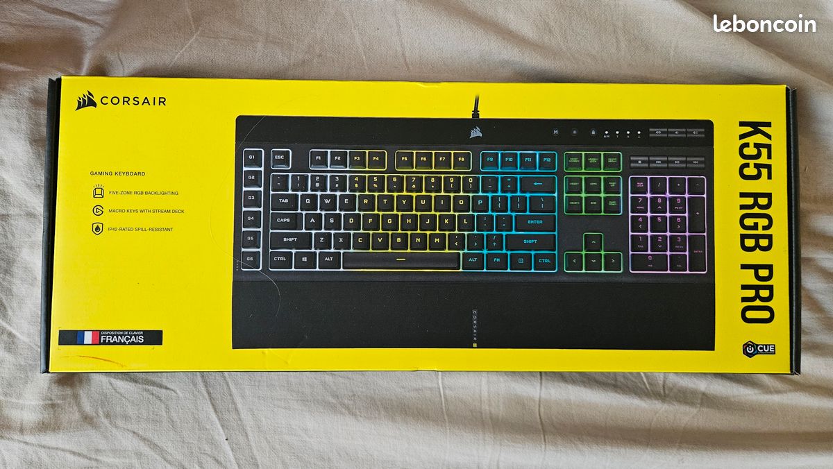 Clavier Gamer Corsair K55 RGB Pro - parfait état (Gebraucht) in La