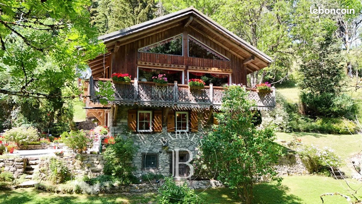 Maison 6 pièces 154 m² · à Seytroux · 154 m² · 975 000 €
