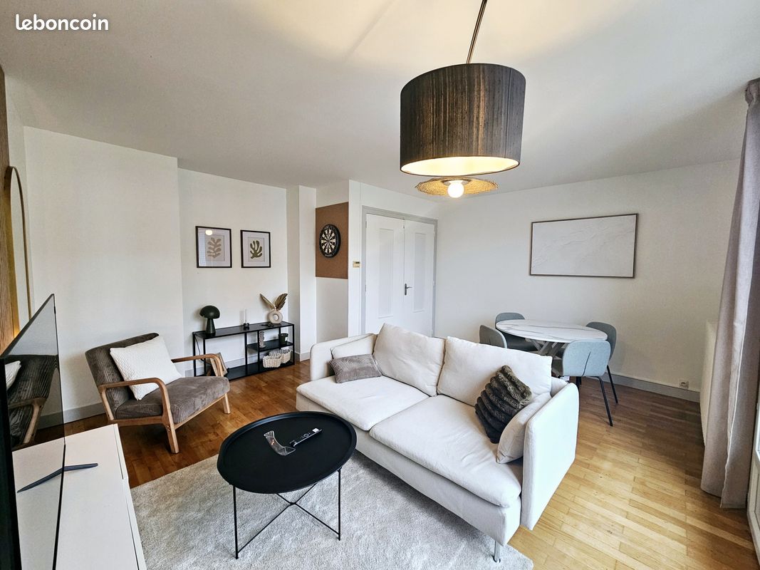 Appartement 1 pièce 11 m² · à Bourg-en-Bresse · 11 m² · 463 €