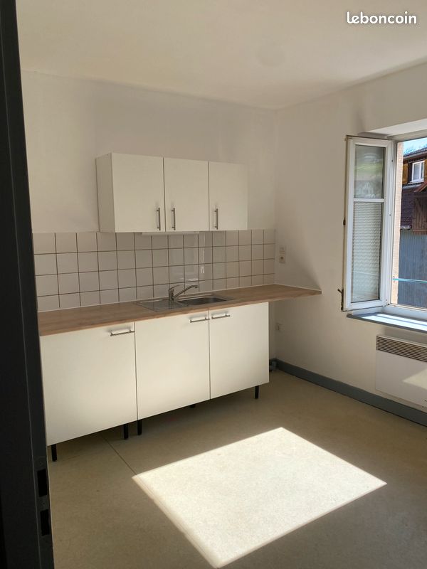 Appartement 3 pièces 85 m² · à Cornimont · 85 m² · 485 €