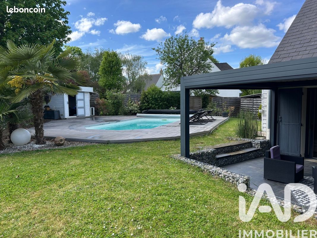 Maison 5 pièces 99 m² · à Montbazon · 99 m² · 330 000 €