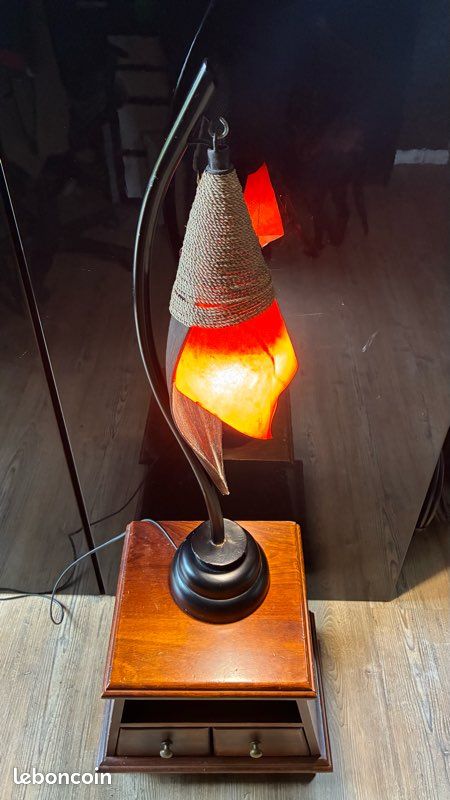 Lampe de chevet (image 1)